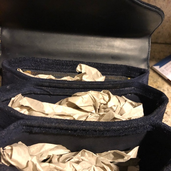 VINTAGE LUCA LUCA Blue Suede Purse - Picture 4 of 10